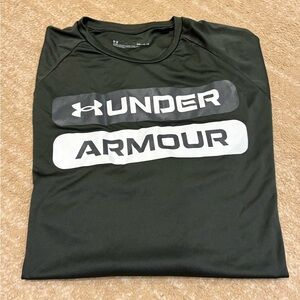 Under Armour Men's Olive Green Tee